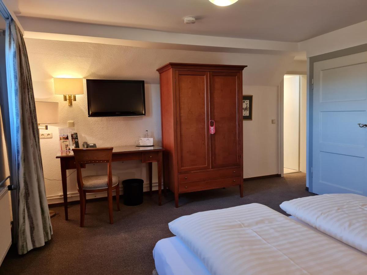 Hotel Waldquelle - Baumhaushotel 아르젠 외부 사진