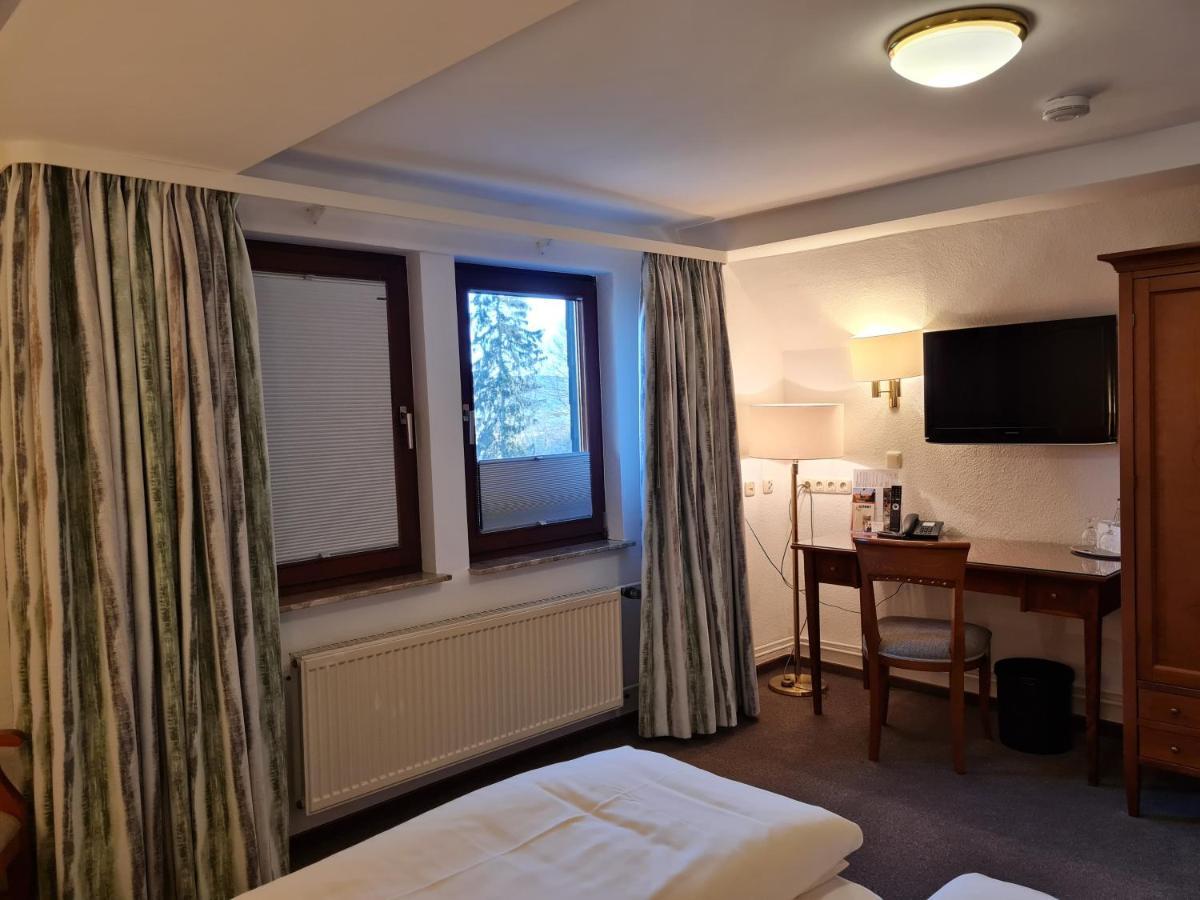 Hotel Waldquelle - Baumhaushotel 아르젠 외부 사진
