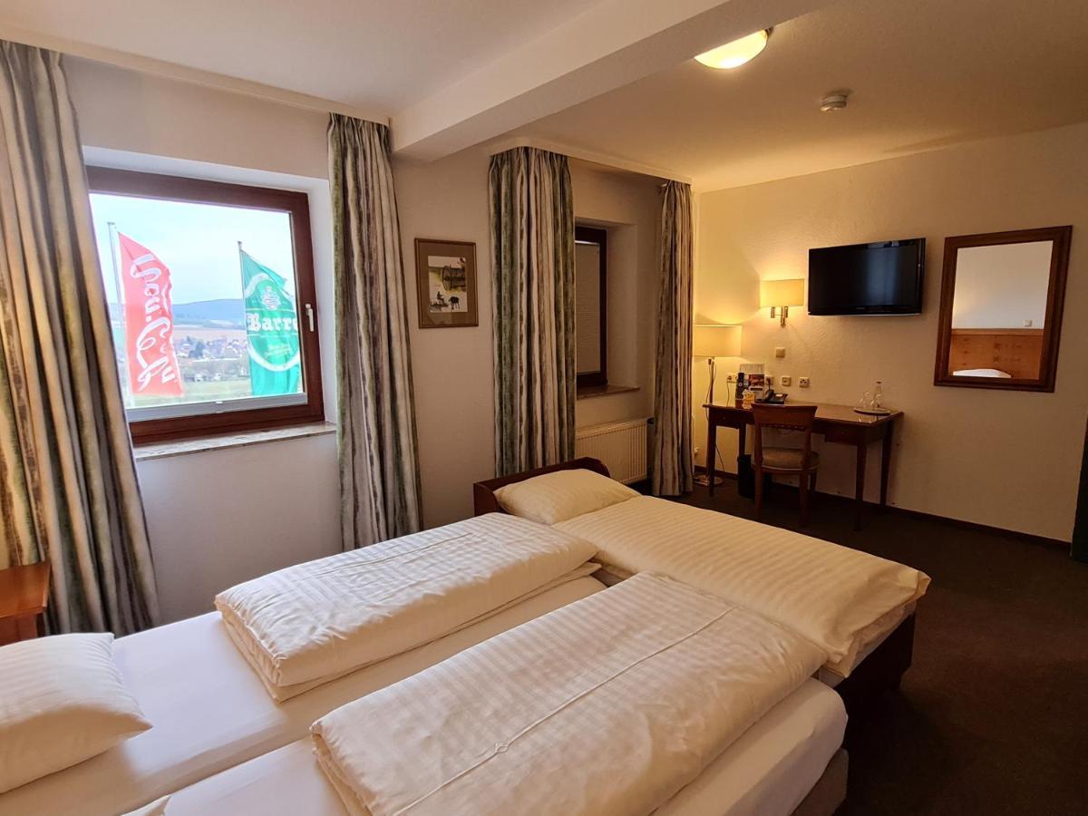 Hotel Waldquelle - Baumhaushotel 아르젠 외부 사진