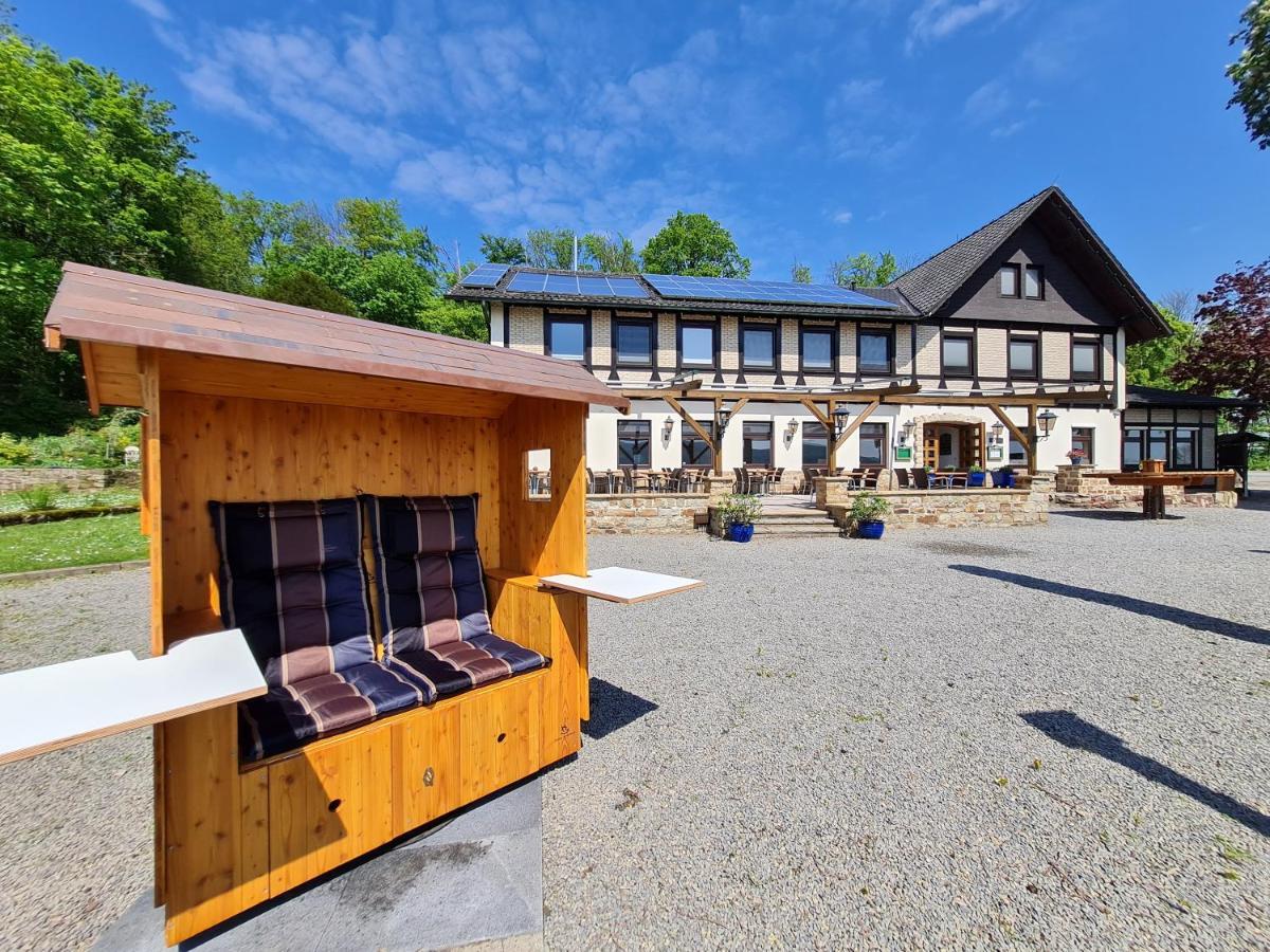 Hotel Waldquelle - Baumhaushotel 아르젠 외부 사진